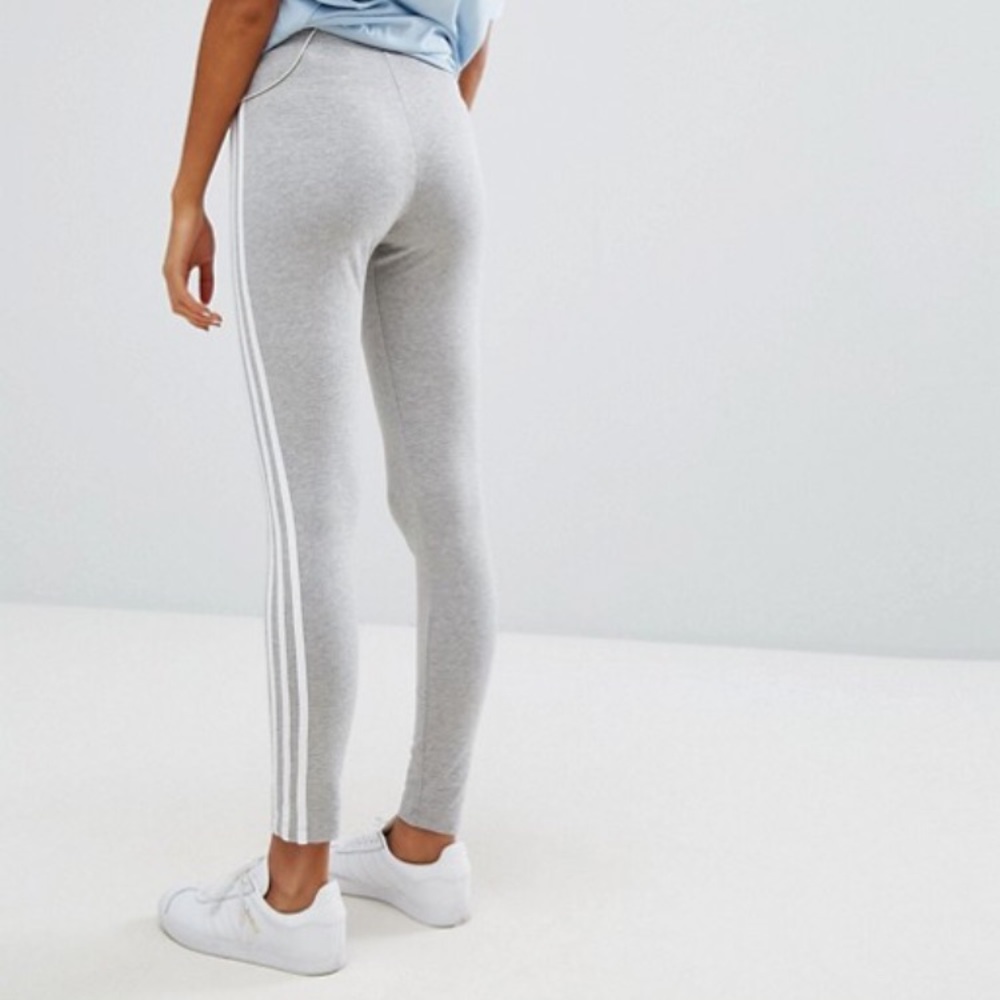 Adidas 3stripes leggings